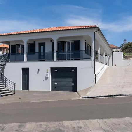 Paul'S Holiday House Ponta do Pargo Exterior photo